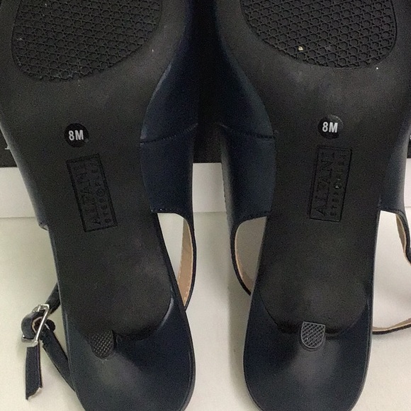 ALFANI navy sling back 8M shoes - Picture 2 of 14